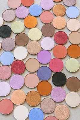 I am klean compact mineral eyeshadow