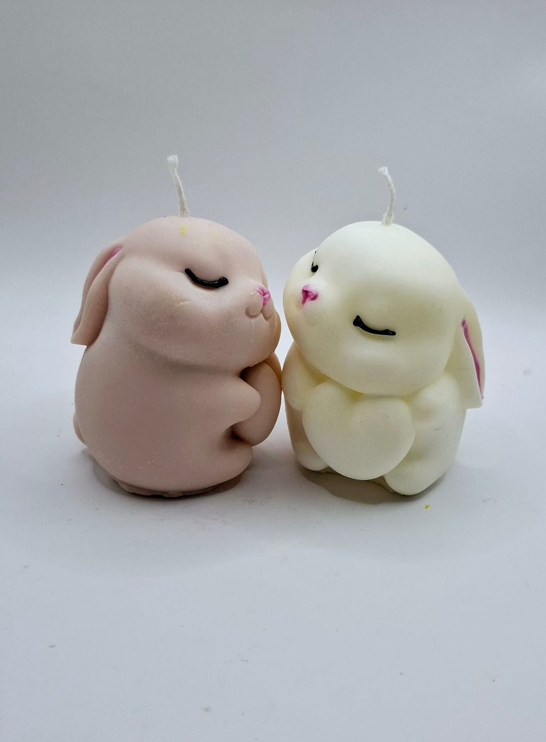 Tiere1 Hase mit Liebesherz