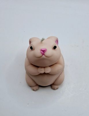 Osterhasenkerze – Niedlicher Blickfang für die Osterzeit