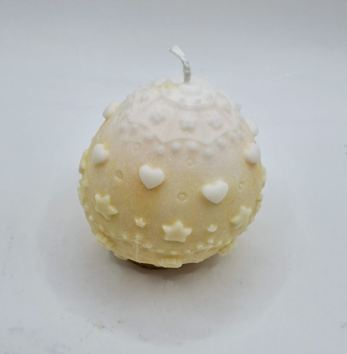 Kerze in kleiner Ostereiform