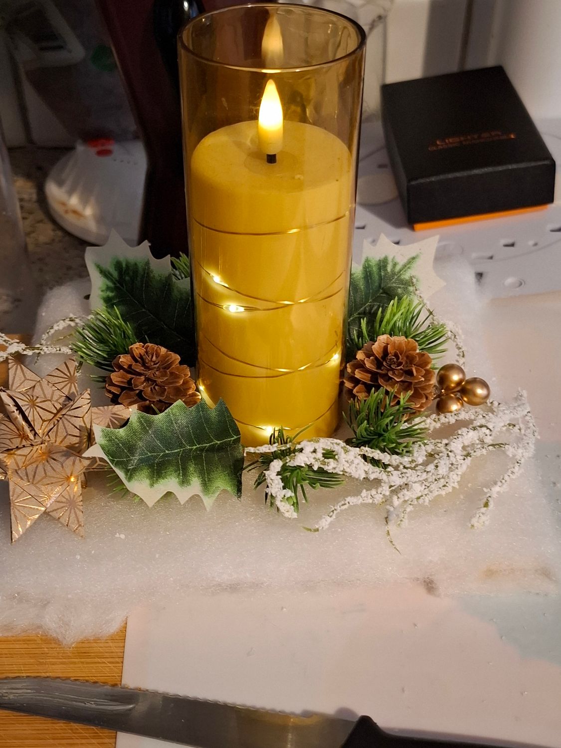 WEG / Kleines Weihnachtsgesteck mit LED Kerze