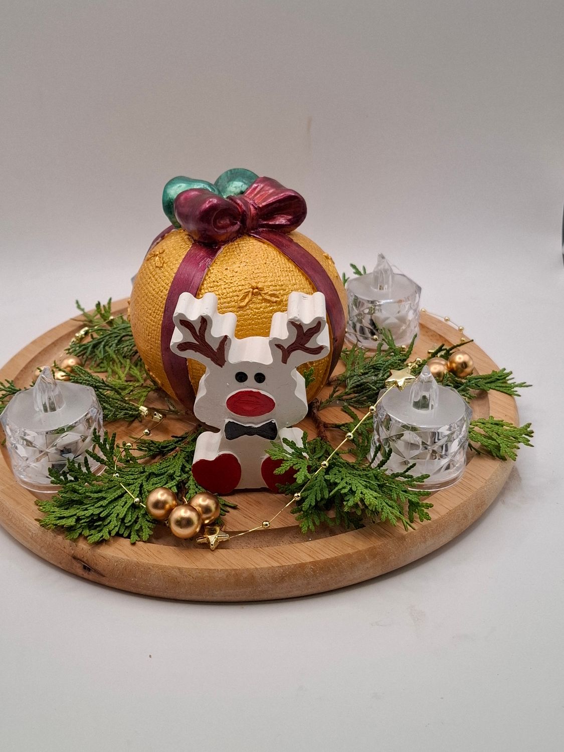 WEG / Weihnachtliches Gesteck