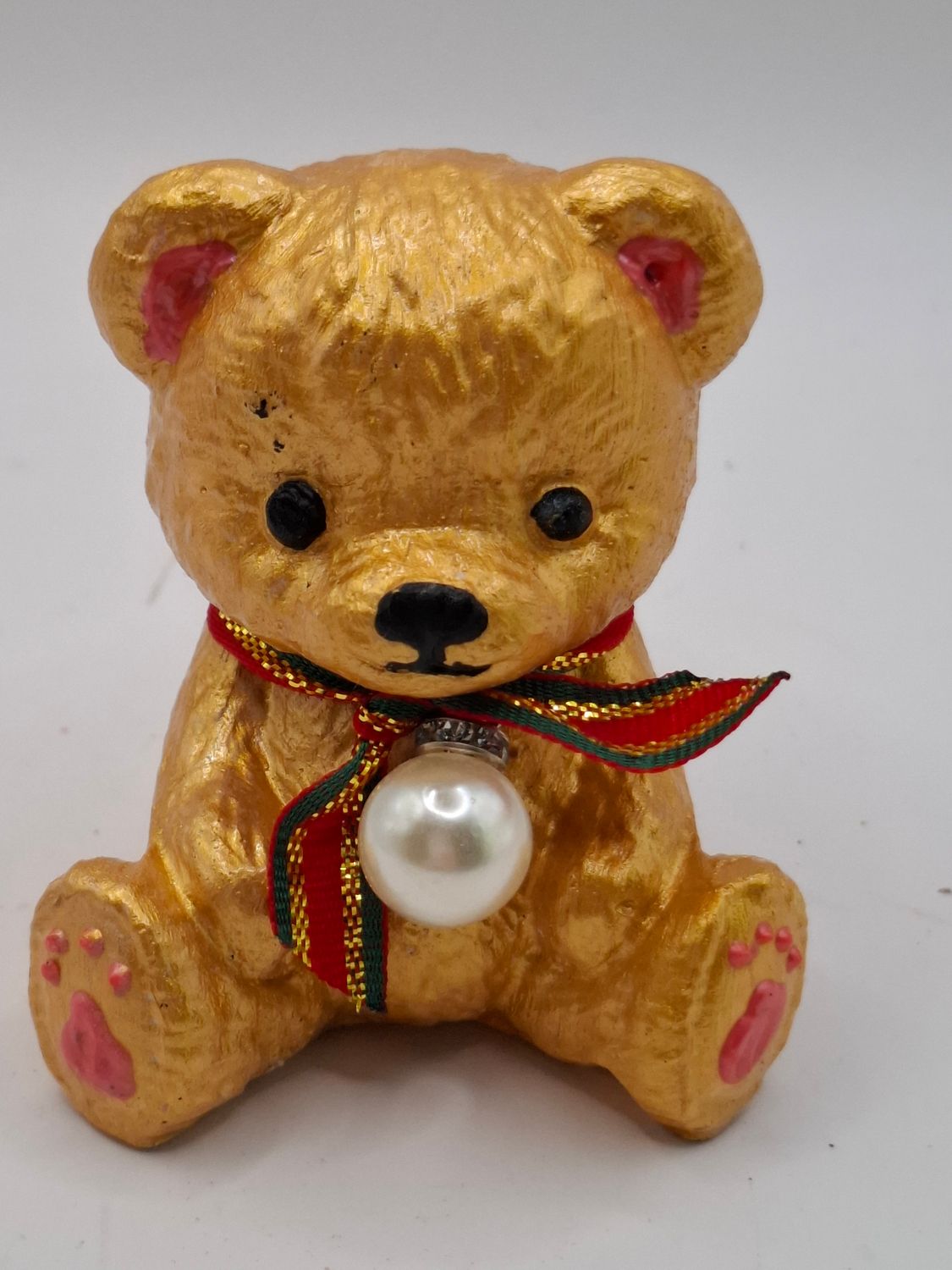 T /  süßer kleiner Schmuseteddy