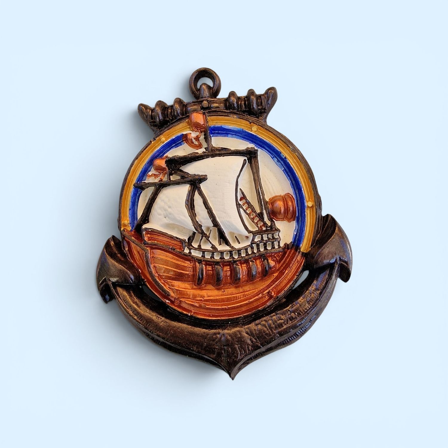 ⚓🚢  Relief aus Anker mit Schiff