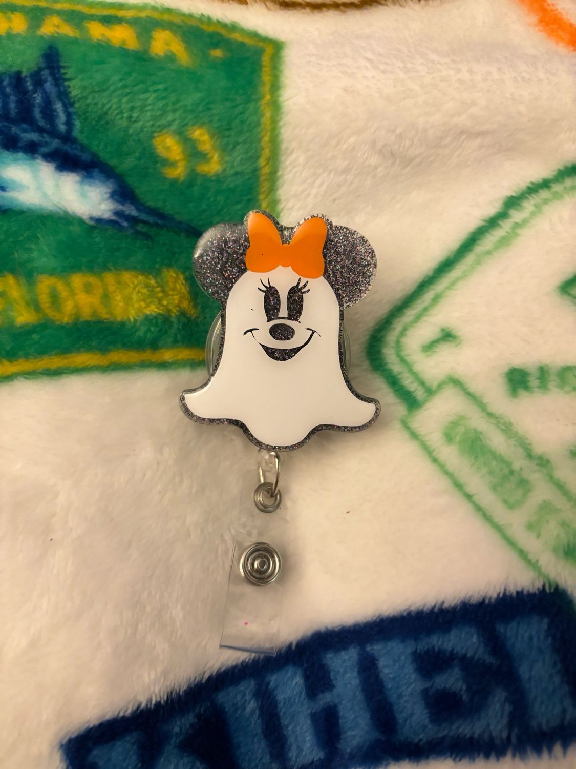 Minnie Mouse Ghost Badge Reel