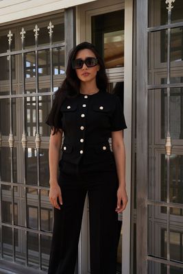 The Pallazo Black Button-down