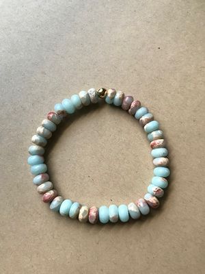Treehouse Dreams: Serpentine &amp; Gold Stretch Bracelet