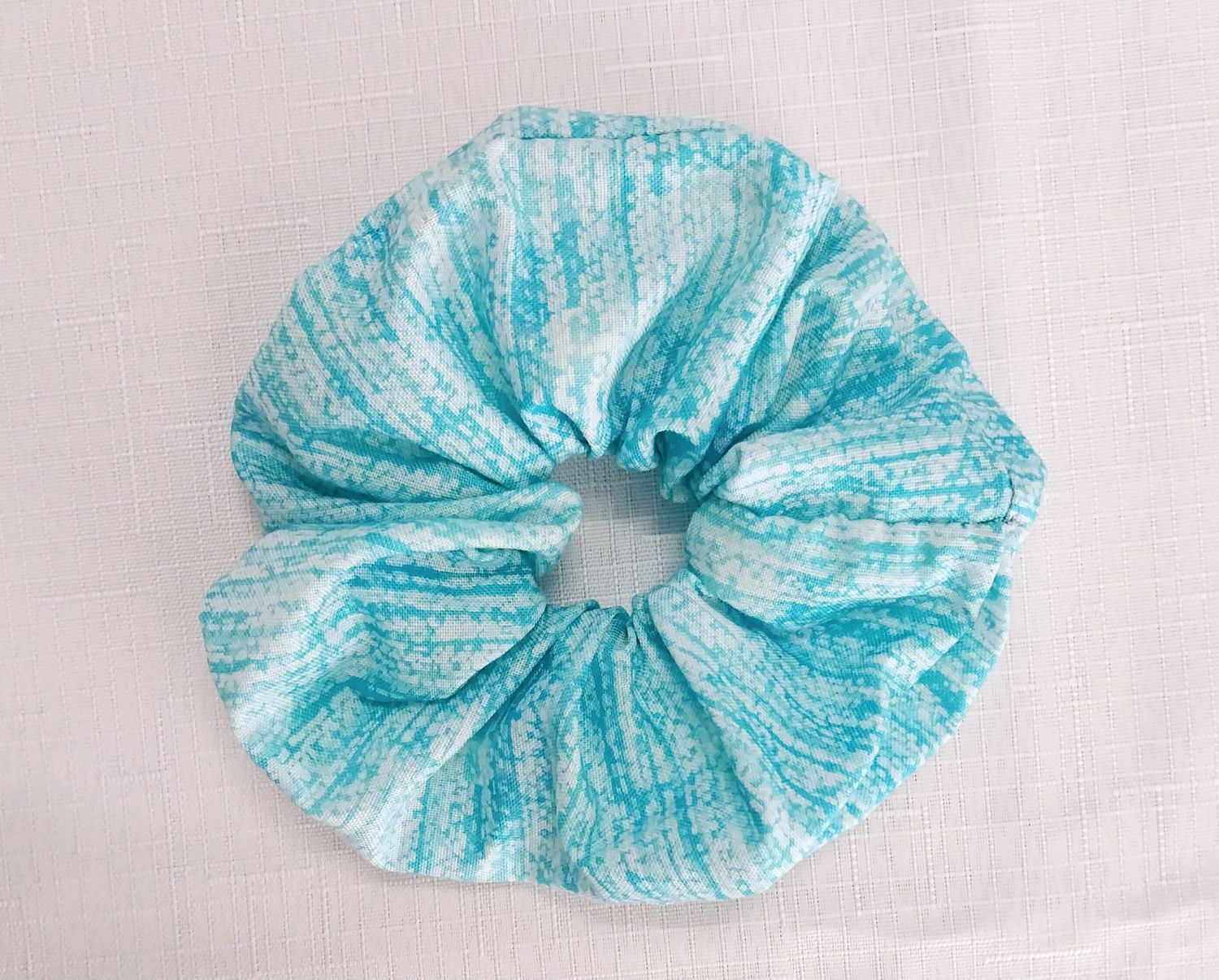 Scrunchie - bright blue