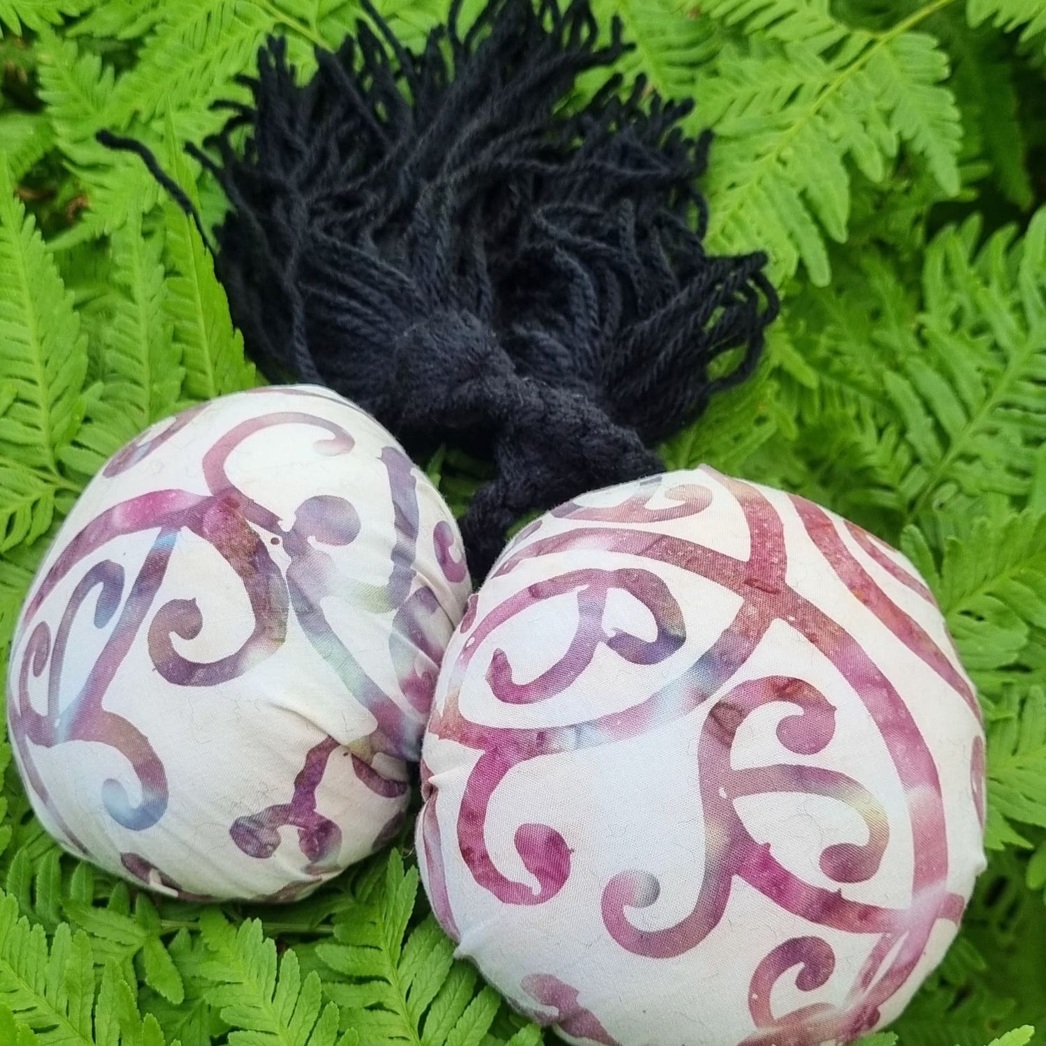 Short Poi - White and Purple Koru