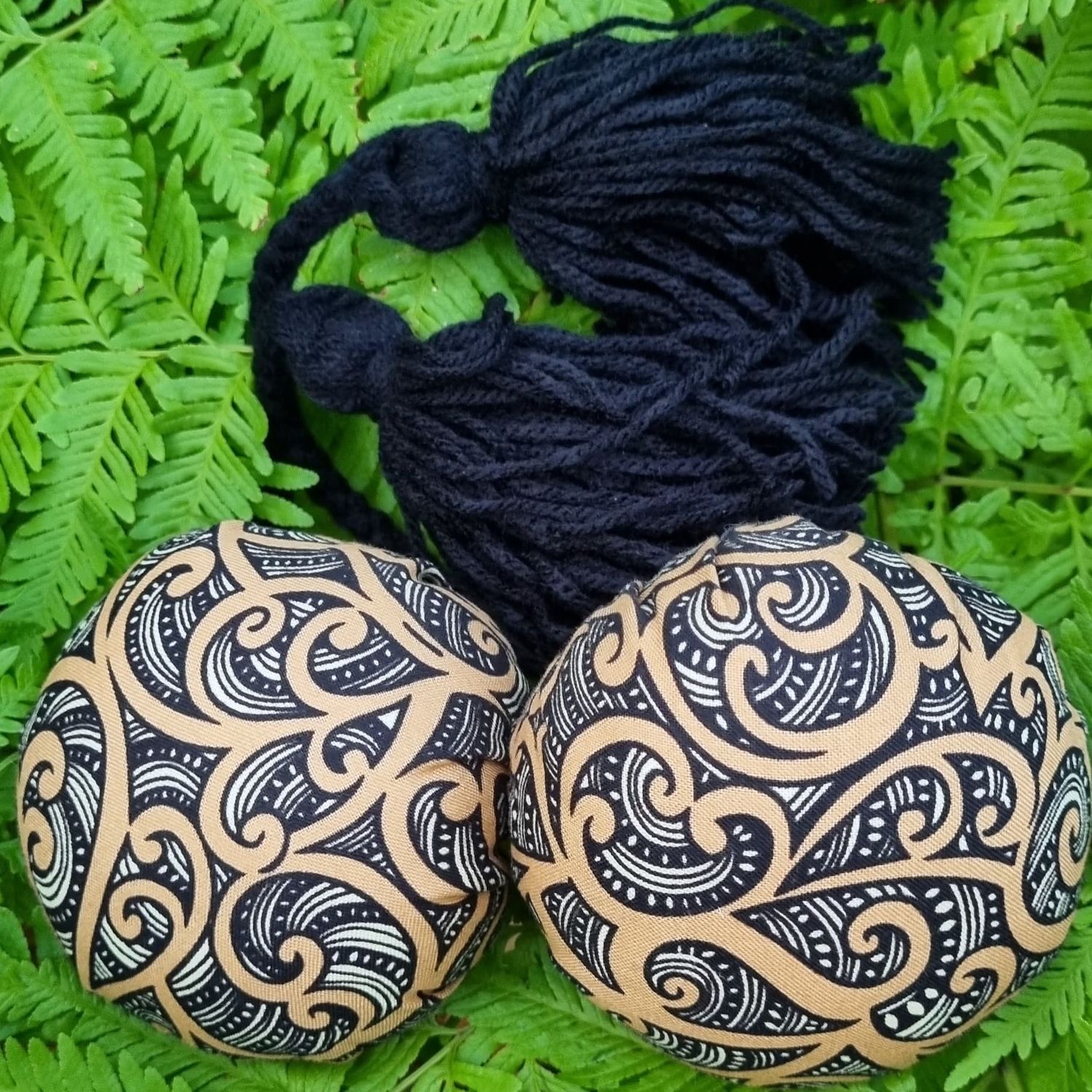 Short Poi - Brown Koru