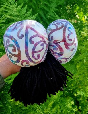 White &amp; Purple Koru - Short Poi