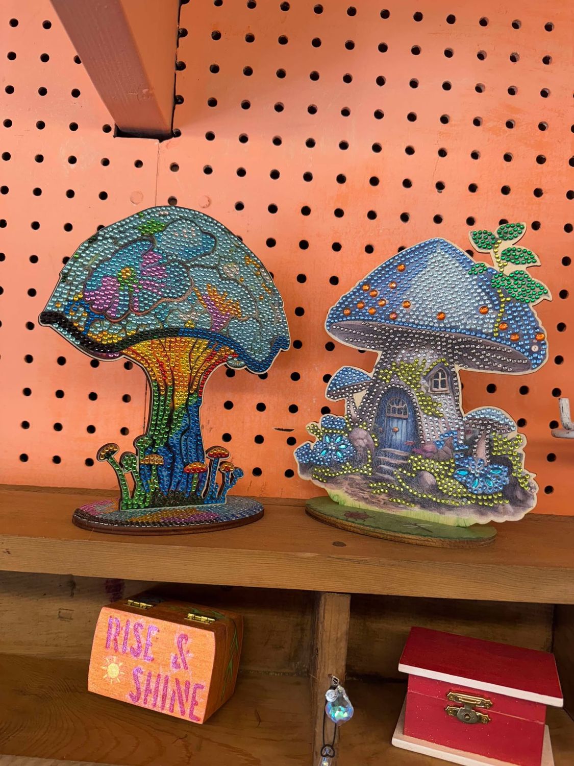Tree and Mushroom Stand Alone DA