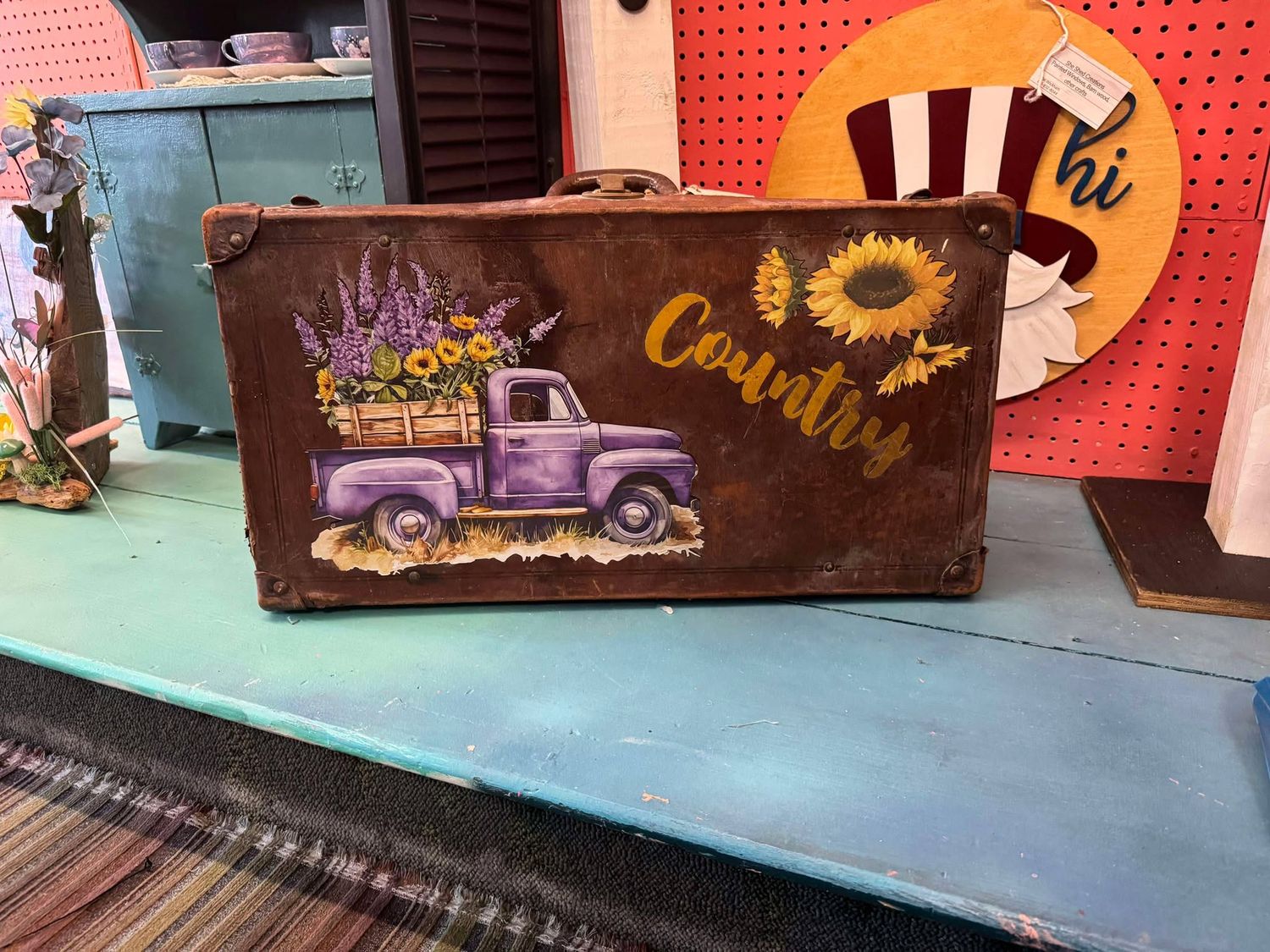 SSC Country Suitcase