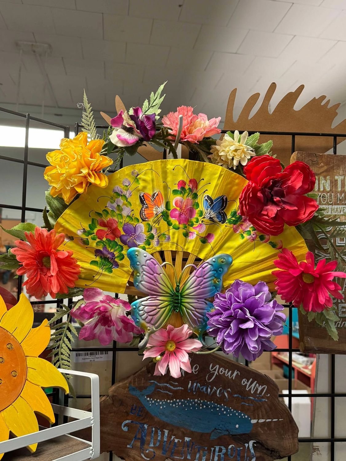 Fan and Butterfly Wreath