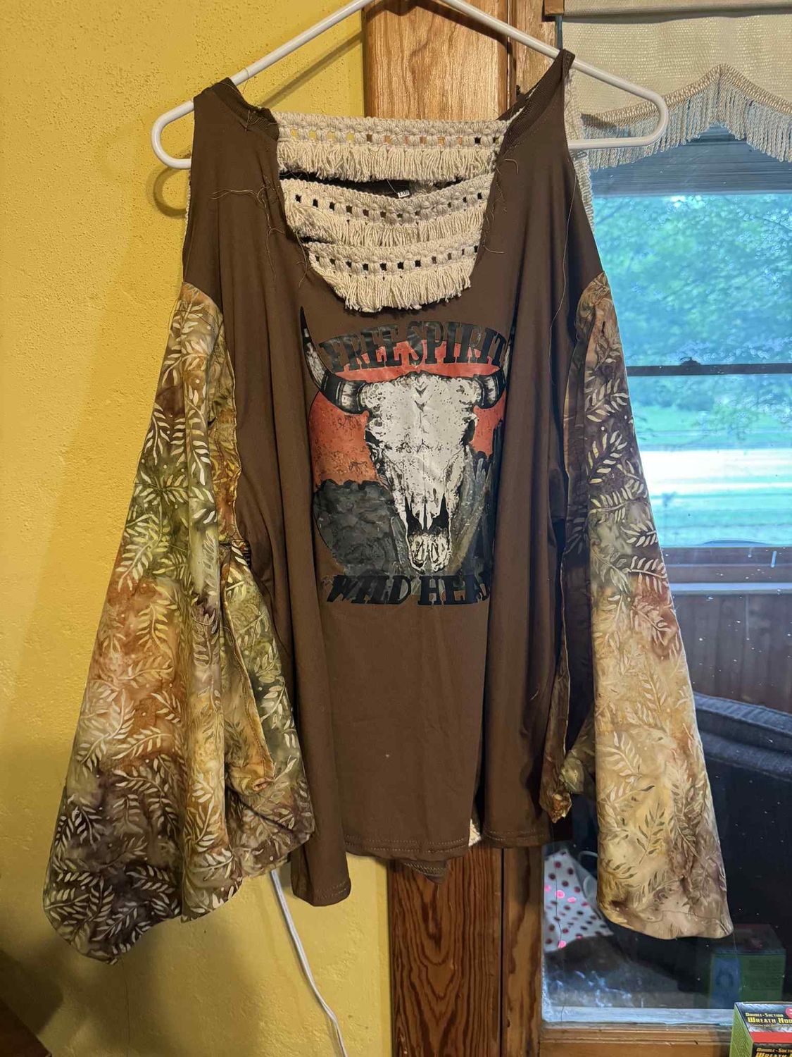 Custom T-shirt w/alternate sleeves