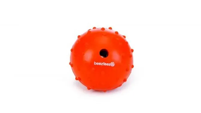 massief rubber bal en Bel - hondenspeeltje (Beeztees )