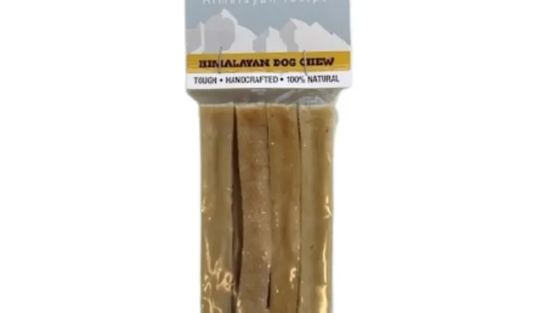 Cheezz Himalayan Dog Chew (220 gram of 100 gram) of 4 x 27 gram Cheezz Himalayan Dog Chew (220 gram of 100 gram) of 4 x 27 gram
