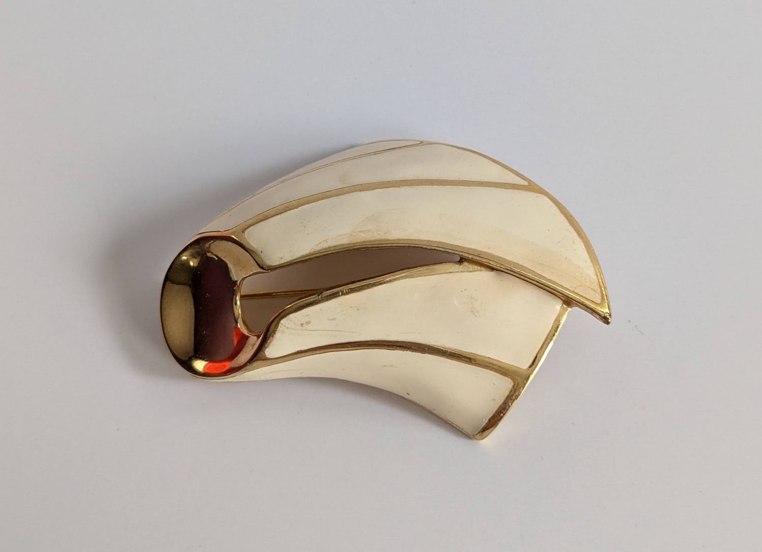 GIVENCHY Cream Abstract Signed Brooch