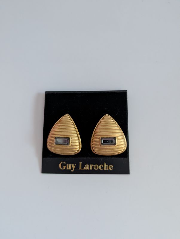 GUY LAROCHE Deadstock Triangular Matte Gold Clip-On Earrings
