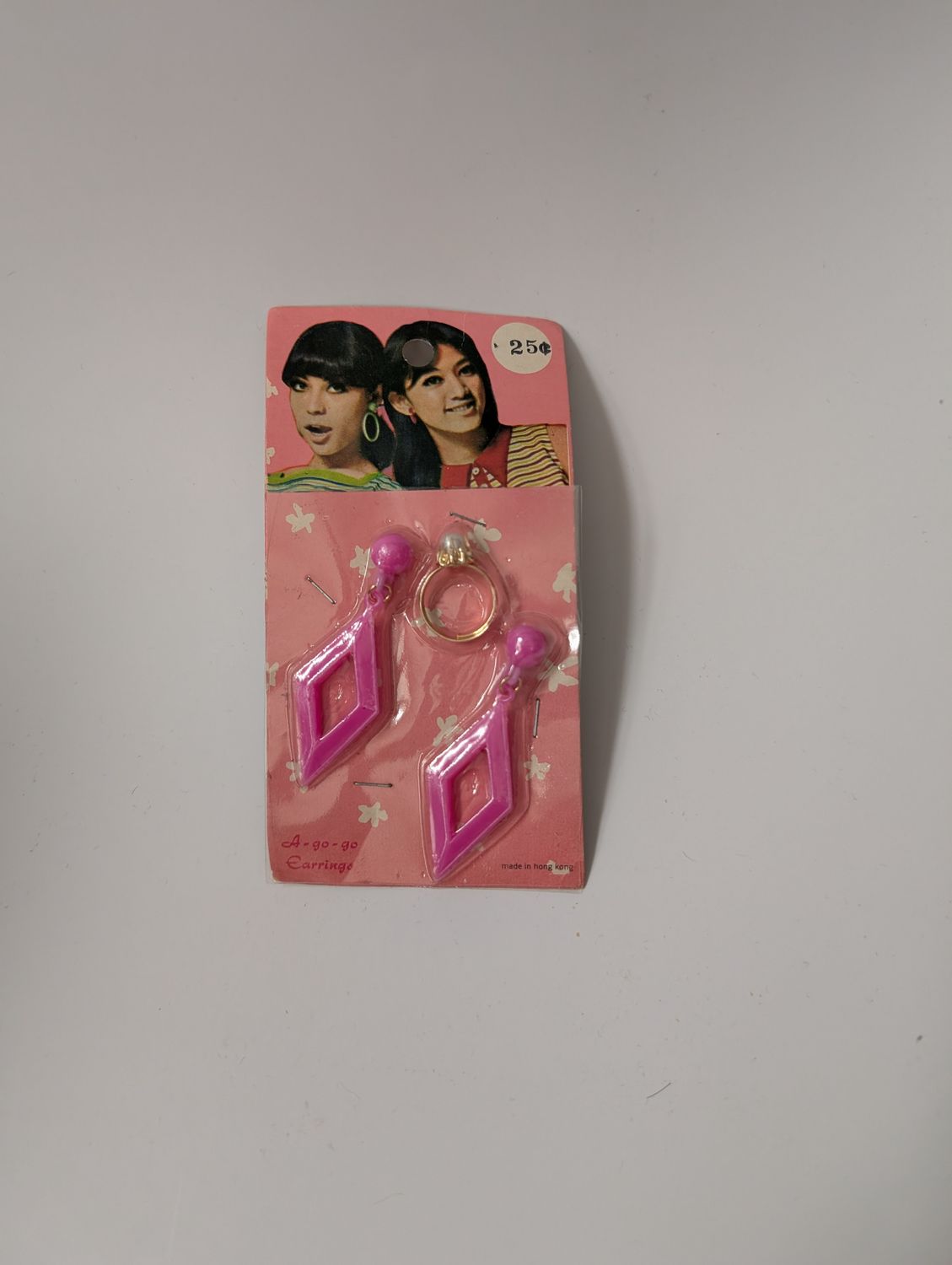 UNBRANDED Deadstock Authentic 60&#39;s Toy Earring/Ring Set- HOT PINK