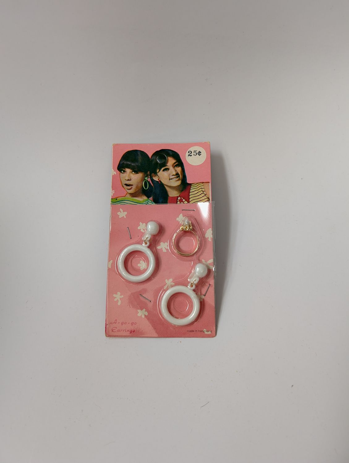 UNBRANDED Deadstock Authentic 60&#39;s Toy Earring/Ring Set- WHITE