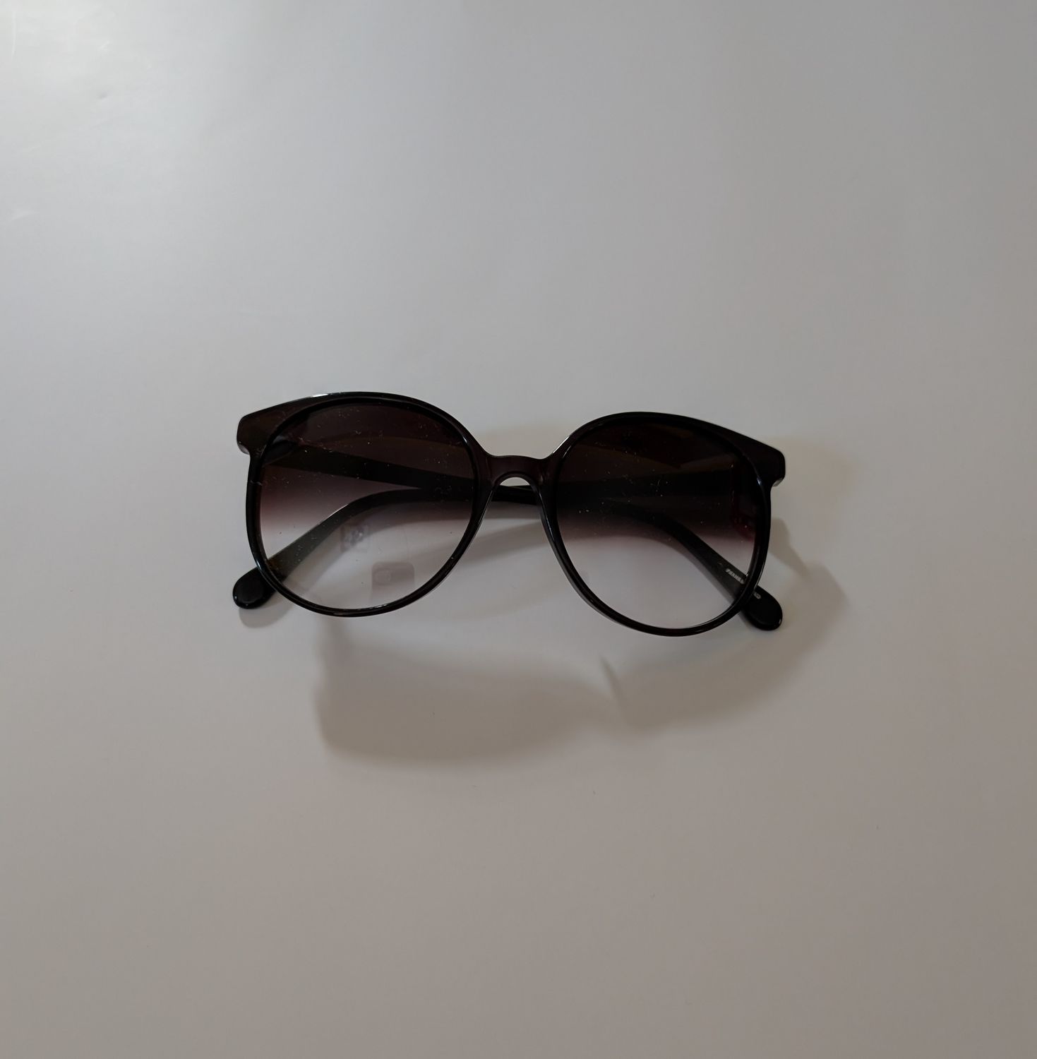 UNBRANDED Black Gradient Lenses Sunglasses