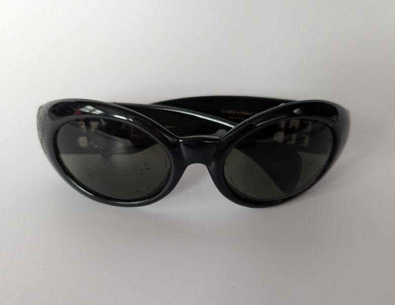 KARL LAGERFELD Late 90&#39;s/Early 2000&#39;s Black Plastic Sunglasses