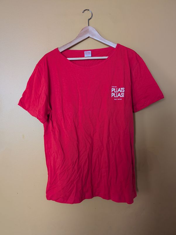 ISSEY MIYAKE Pleats Please Perfume Deadstock Mid 2000&#39;s Promotional Red Tee Size XL