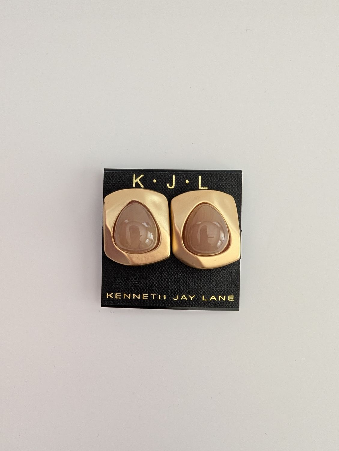 KENNETH JANE LANE Mid 2000&#39;s Deadstock Carded Muted Lilac/Brushed Gold Clip On Earrings