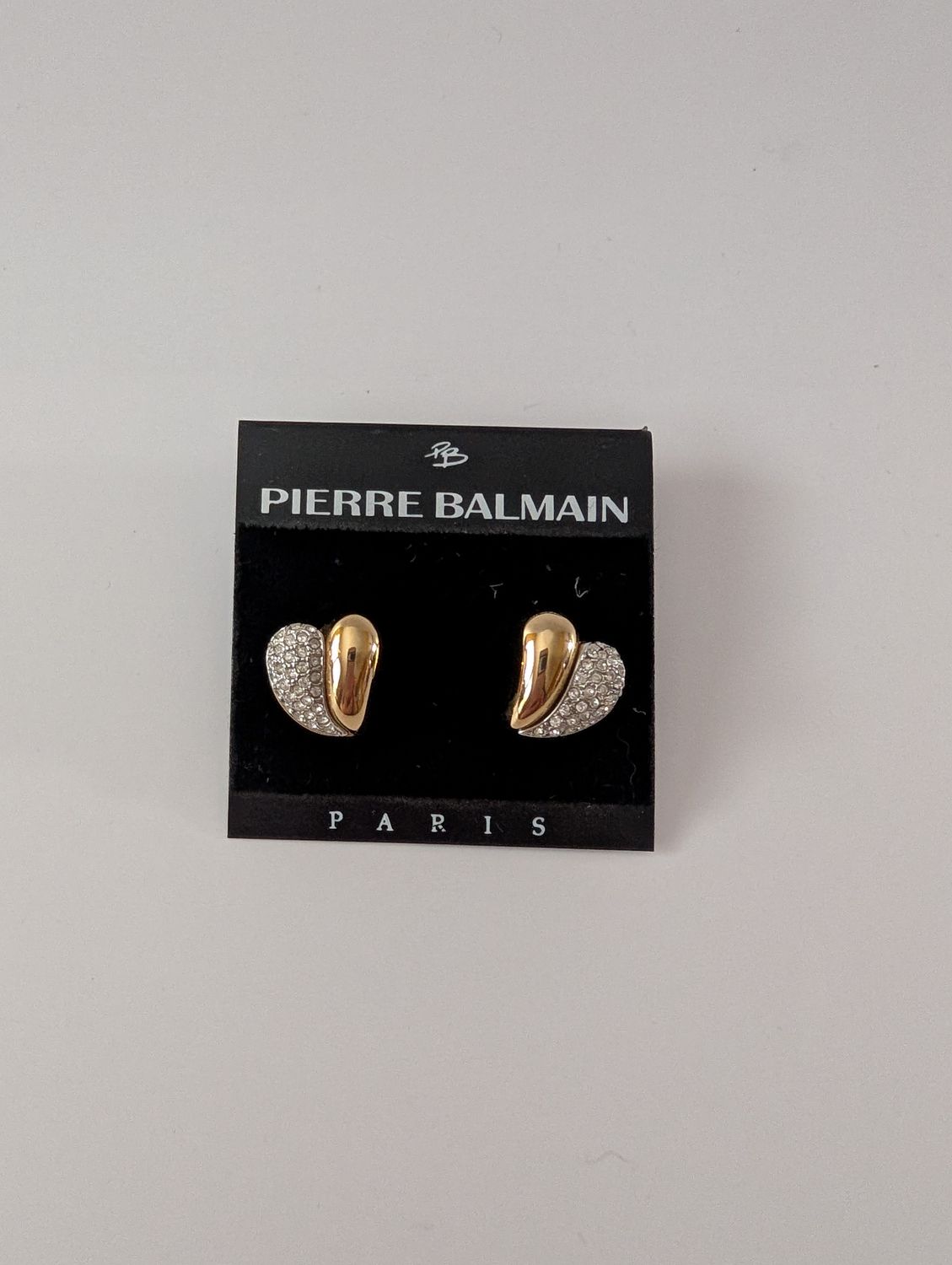 PIERRE BALMAIN Deadstock Carded Heart Stud Earrings