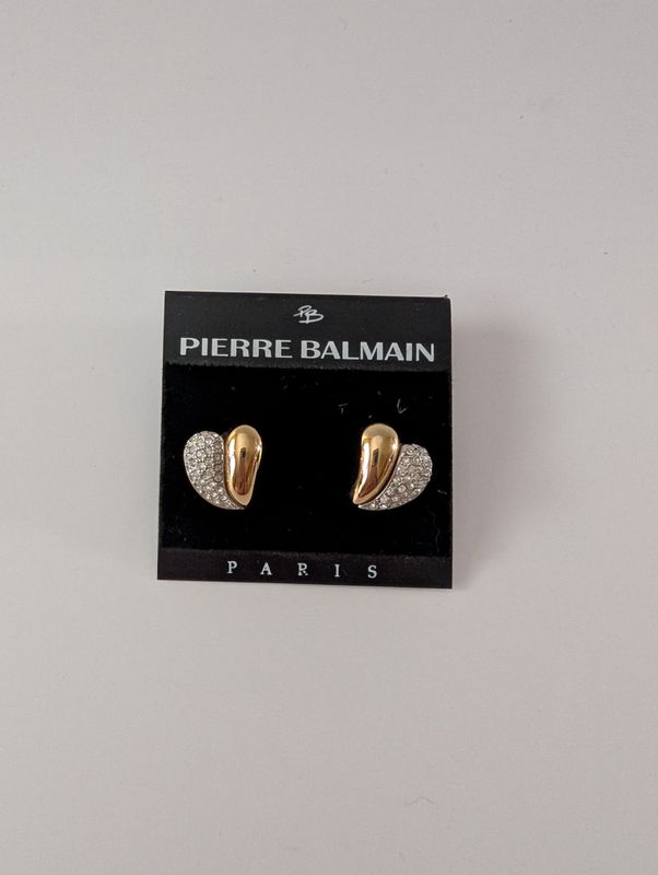 PIERRE BALMAIN Deadstock Carded Heart Stud Earrings