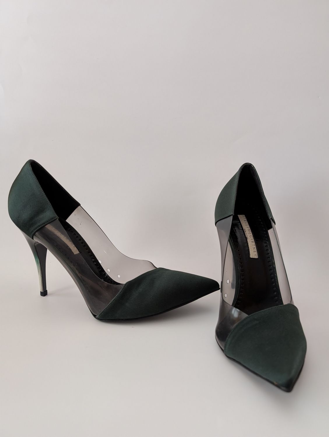 STELLA MCCARTNEY Deadstock with Defects Green Satin Vinyl Pumps SZ 39