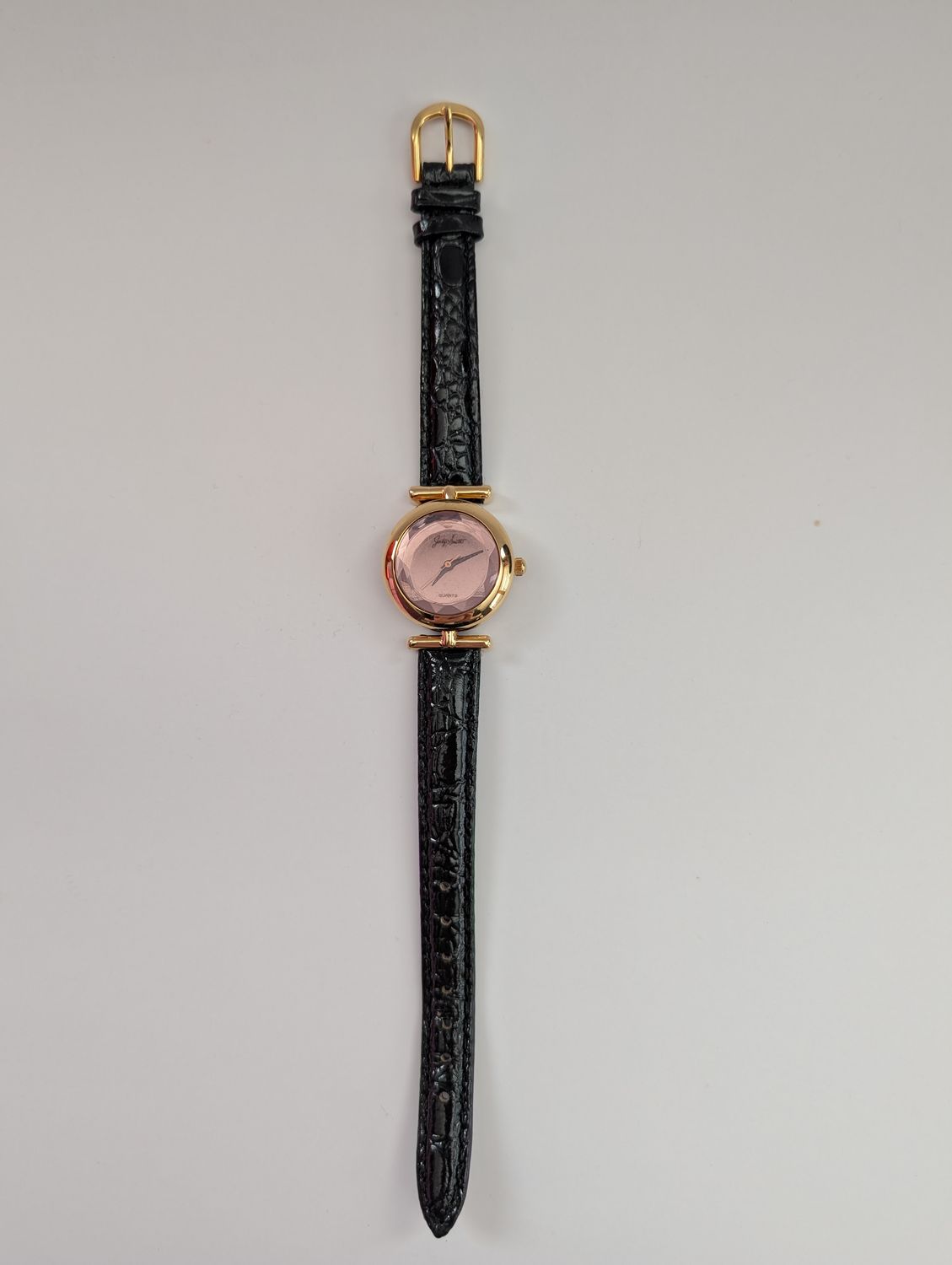 JACLYN SMITH Ladies Faux Aligator Watch with Jewel-like Face