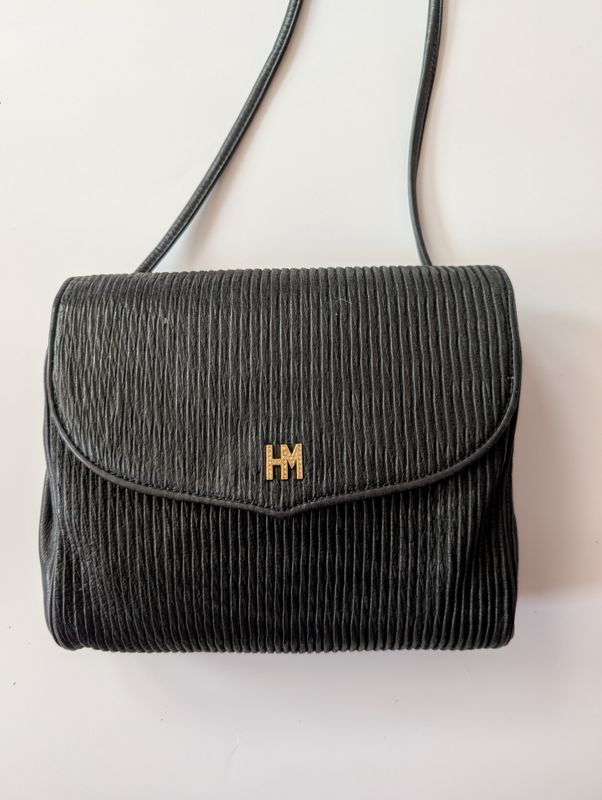 HANAE MORI 1980&#39;s Black Pleated Shoulder Bag