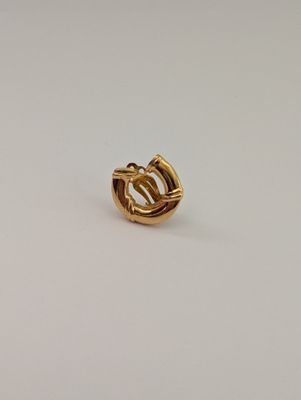 GIVENCHY Signed Single Clip Earring (SCULPTURAL KNOT)