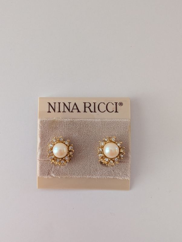 NINA RICCI Deadstock 1980s Clip On Crystal/Pearl Stud Earrings