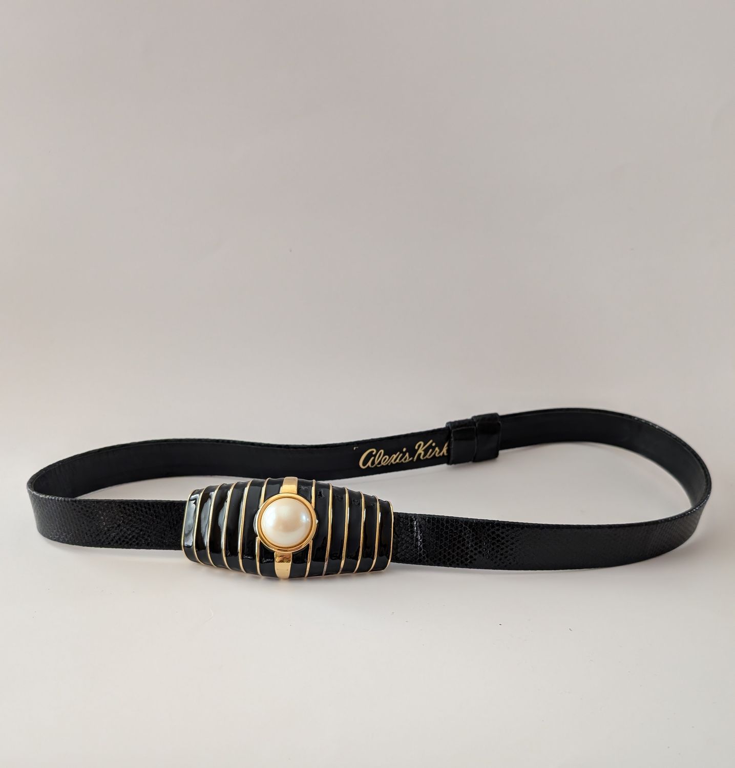 ALEXIS KIRK 1980s Black Lizard Embossed Slide Bar Belt