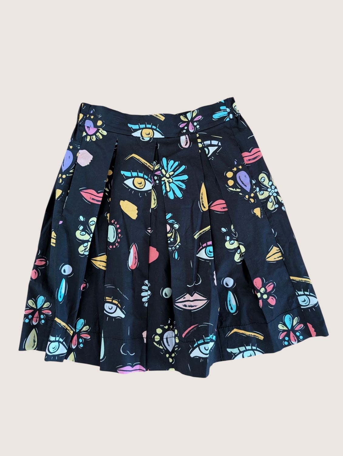 BOUTIQUE MOSCHINO Back Elastic Black Printed Skirt SZ 4