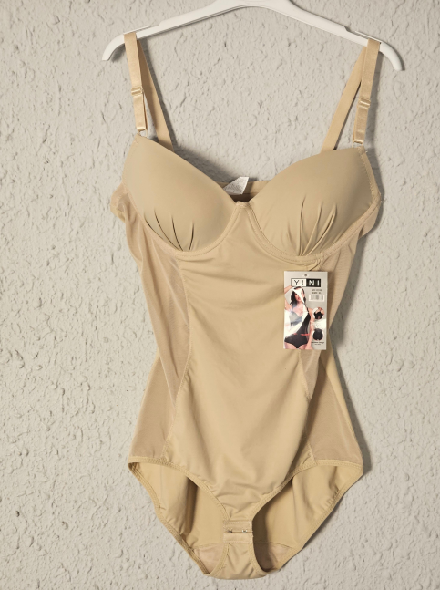 Body reductor transparencias en los lados