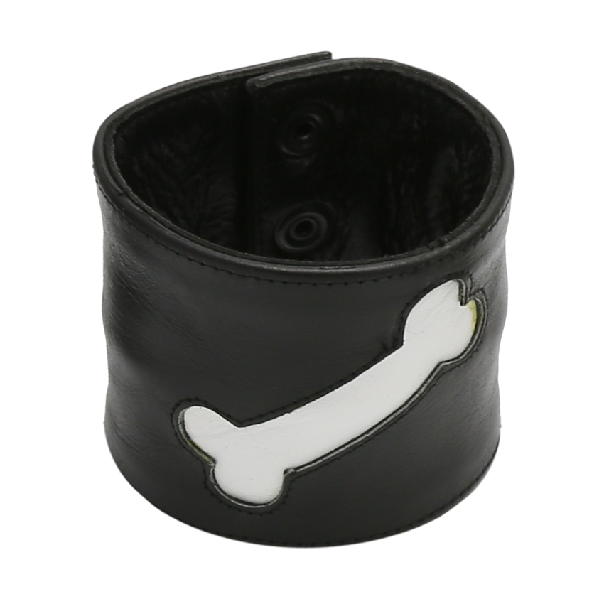 Addikt Leather Puppy Bone Wristwallet: Black &amp; White