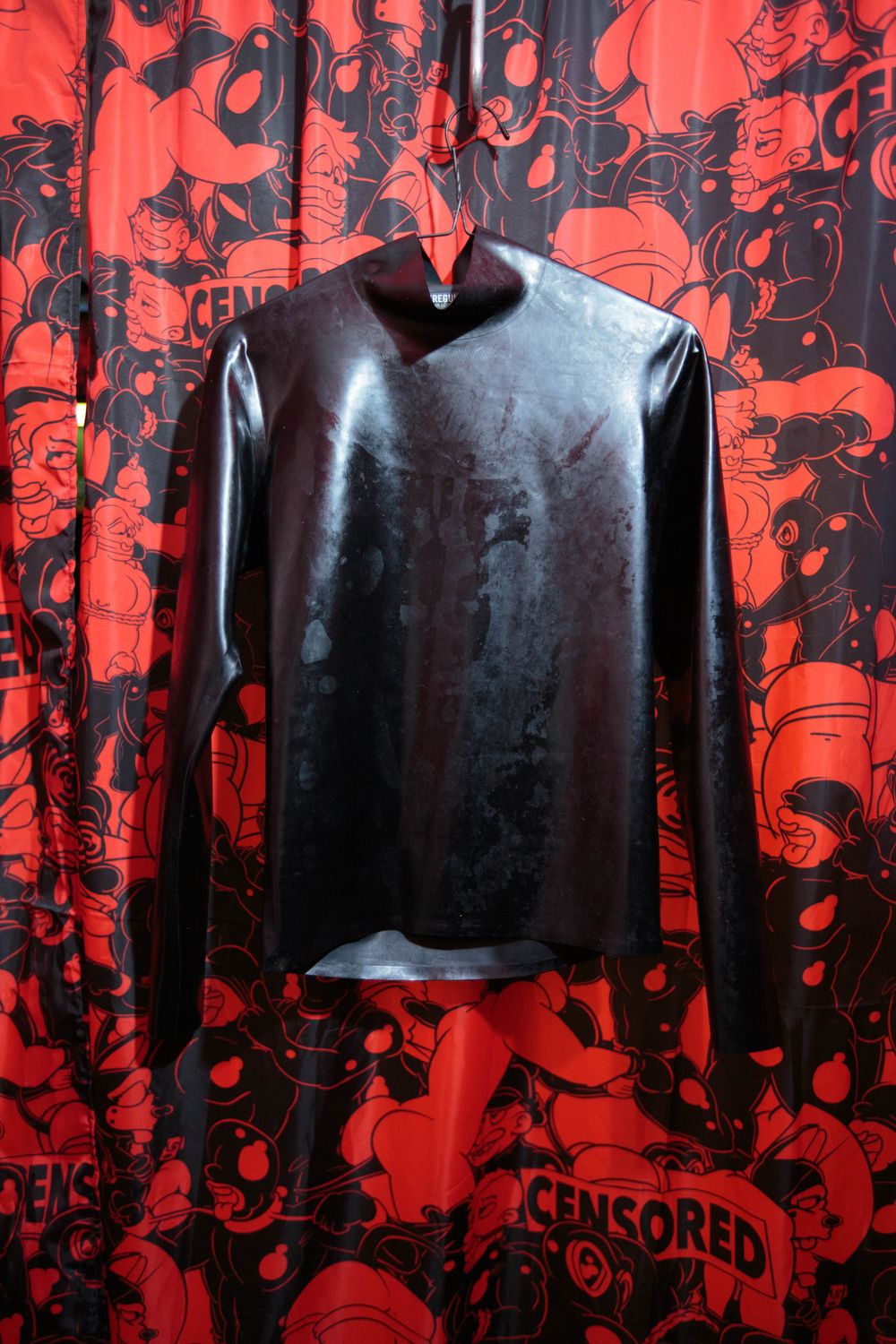 Regulation black latex long sleeve top medium