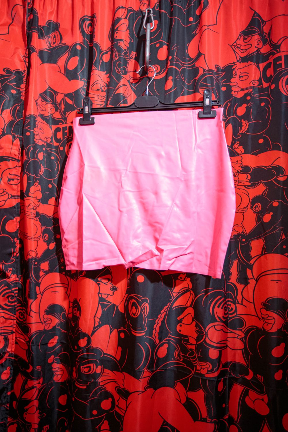 Pink latex mini skirt XL