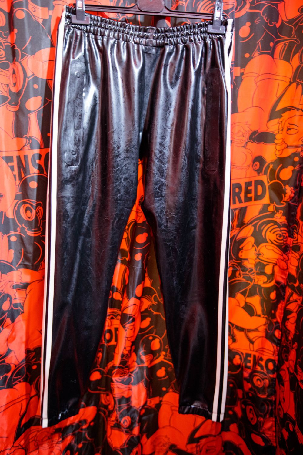 Regulation black latex pants XL