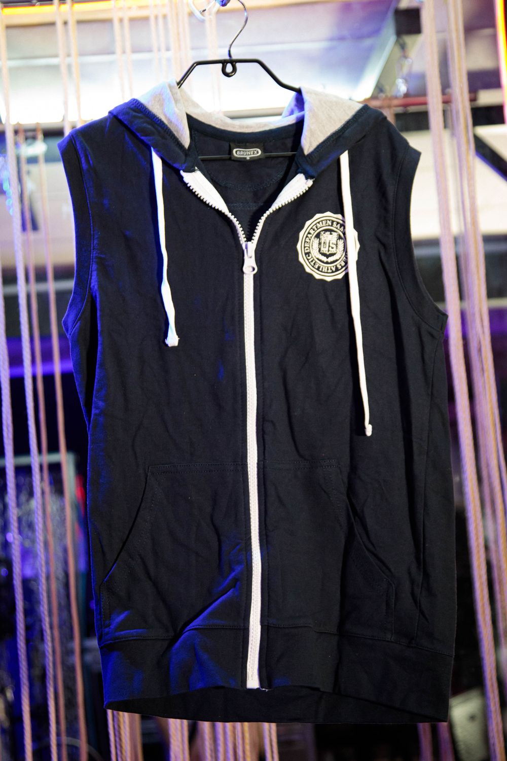 Brunex Black Sleeveless Hoodie S