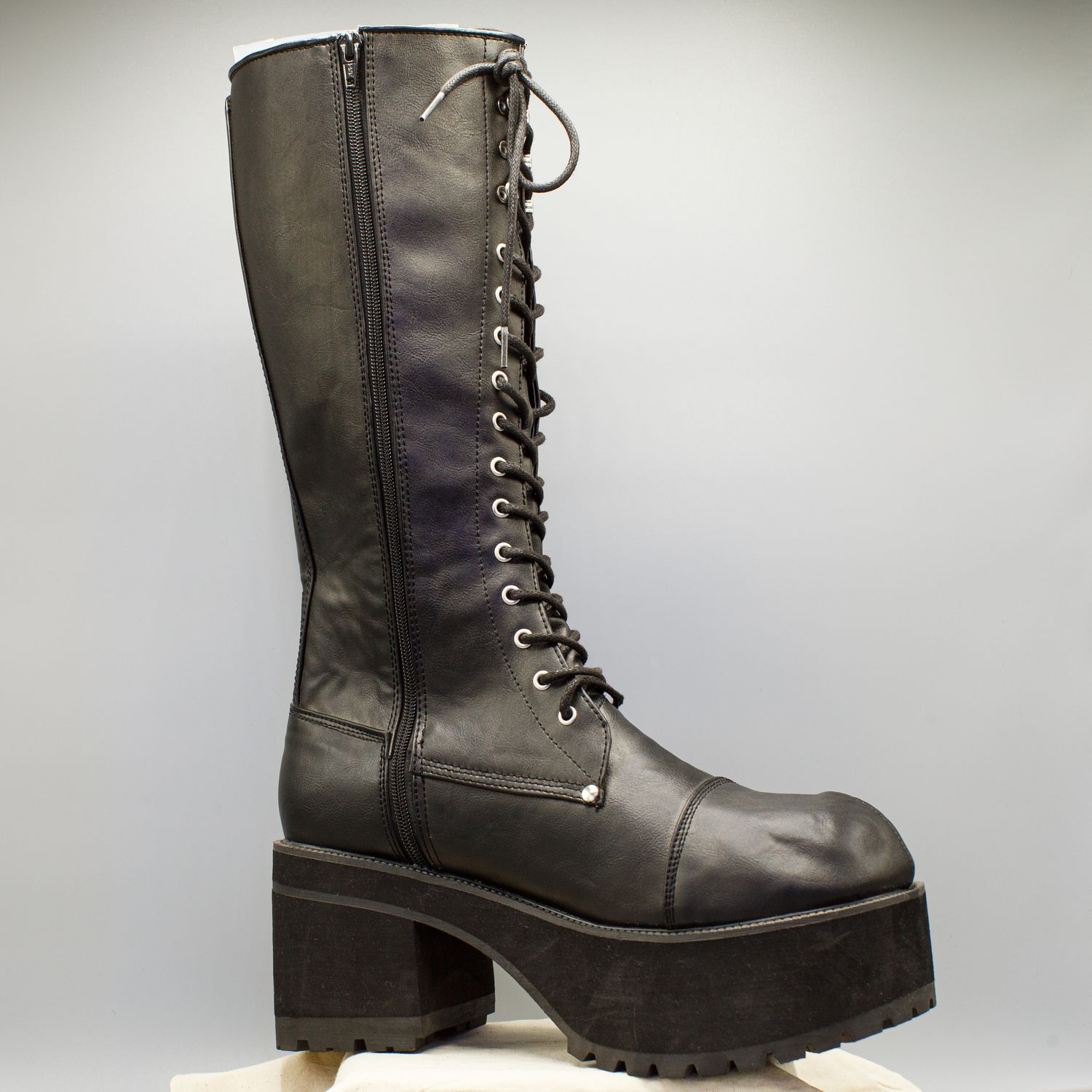 Leather Platform Boots With Zipper