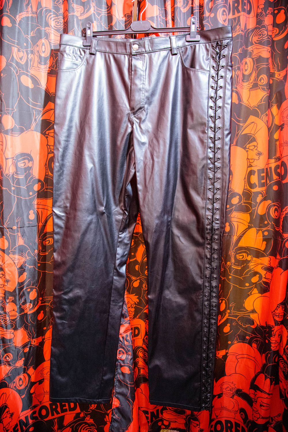 Amazona Leather Pants