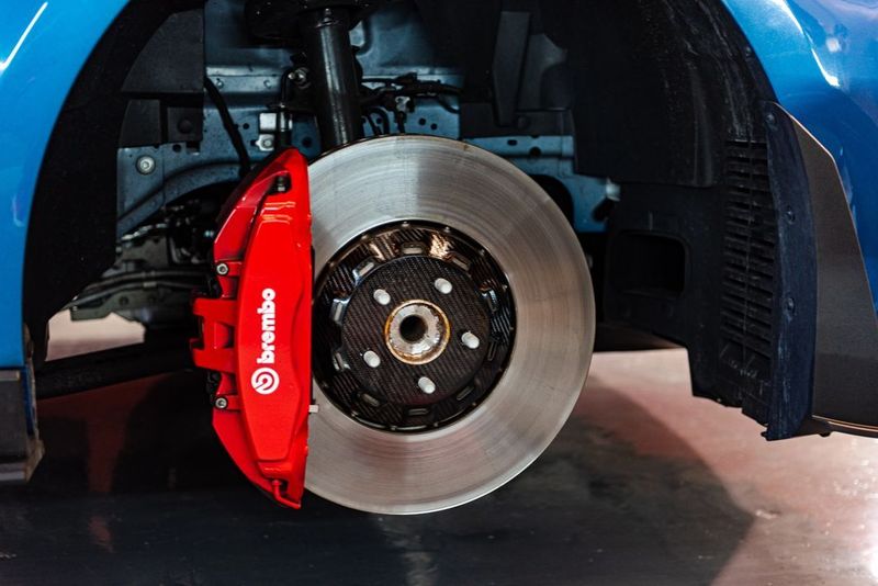 Carbon Fiber Front Rotor Hat - GT500, GT350, Dark Horse