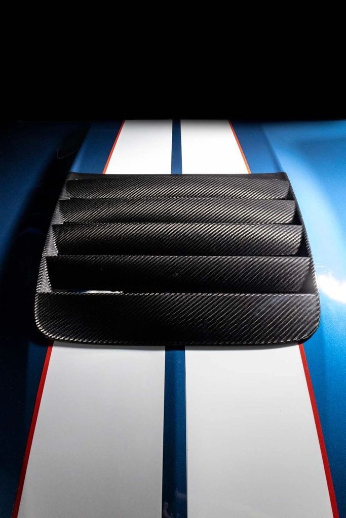Shelby GT350 & GT350R Carbon Fiber Hood Vent