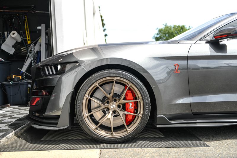Shelby GT500 & GT350 Black Rotor Hat Cover