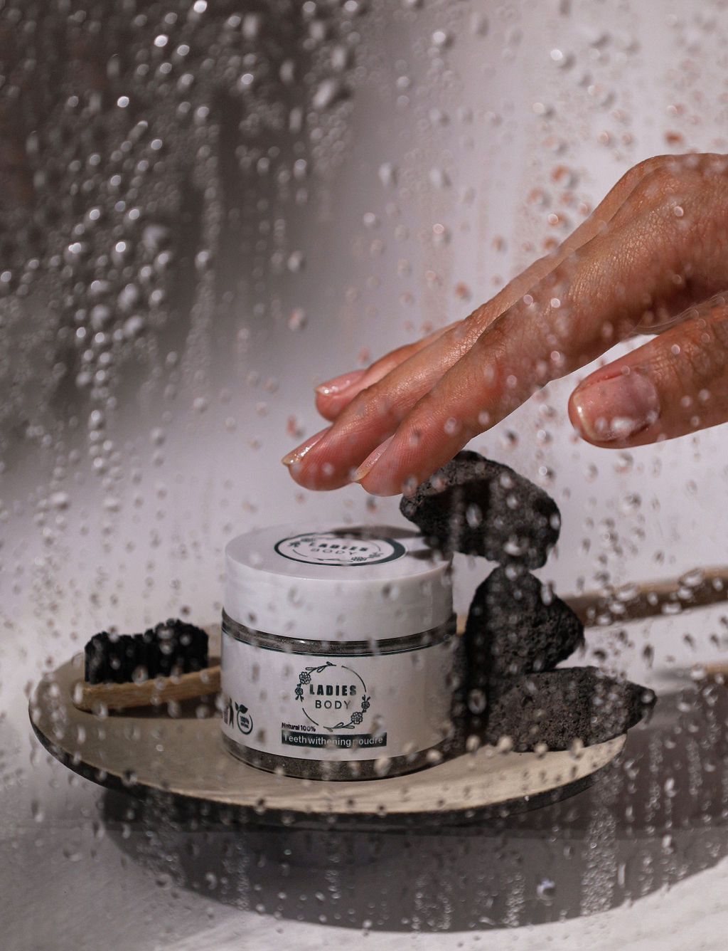 Poudre pour blanchiment des dents